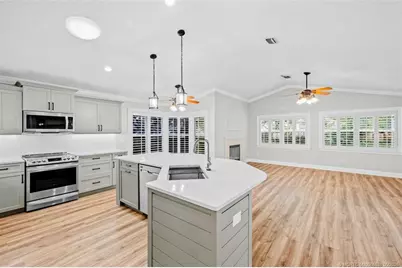 2671 NE Pinecrest Lakes Boulevard, Jensen Beach, FL 34957 - Photo 11