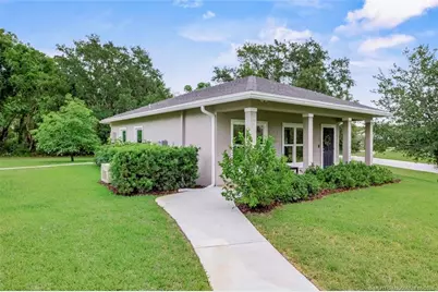 2671 NE Pinecrest Lakes Boulevard, Jensen Beach, FL 34957 - Photo 41