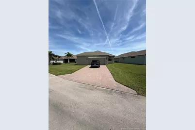 10395 SW Landry Lane SW, Port Saint Lucie, FL 34987 - Photo 5