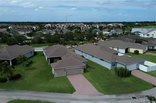 10395 SW Landry Ln SW, Port Saint Lucie, FL 34987 - Photo 59