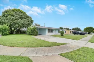 940 Eucalyptus Rd, North Palm Beach, FL 33408 - Photo 21