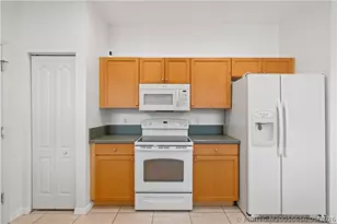 9811 SW Glenbrook Dr, Port Saint Lucie, FL 34987 - Photo 9
