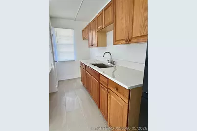 1021 SE Monterey Road #1-16, Stuart, FL 34994 - Photo 3