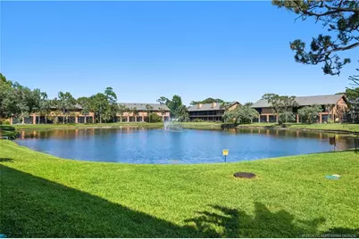 102 SE Crestwood Circle, Stuart, FL 34997 - Photo 9