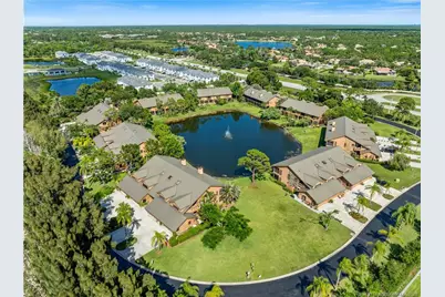 102 SE Crestwood Circle, Stuart, FL 34997 - Photo 11