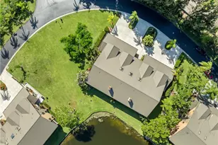 102 SE Crestwood Cir, Stuart, FL 34997 - Photo 37