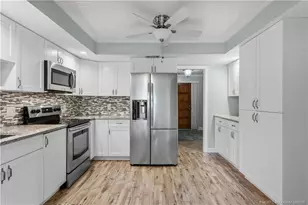102 SE Crestwood Cir, Stuart, FL 34997 - Photo 15