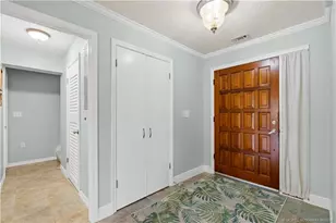 102 SE Crestwood Cir, Stuart, FL 34997 - Photo 13
