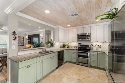 1466 NE Silver Maple Way, Jensen Beach, FL 34957 - Photo 15