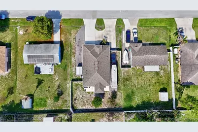 2068 SW McAllister Lane Lane, Port Saint Lucie, FL 34953 - Photo 31
