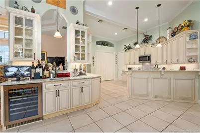 4220 SE Rainbows End, Stuart, FL 34997 - Photo 11