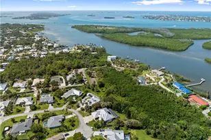 4220 SE Rainbows End, Stuart, FL 34997 - Photo 57