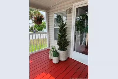 4463 Edwina Lane #484, Lake Worth, FL 33463 - Photo 3