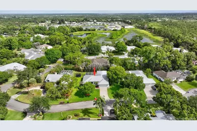 671 SE Pin Oak Terrace, Stuart, FL 34997 - Photo 57