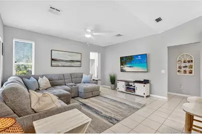 671 SE Pin Oak Terrace, Stuart, FL 34997 - Photo 23