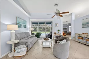 671 SE Pin Oak Terrace, Stuart, FL 34997 - Photo 9
