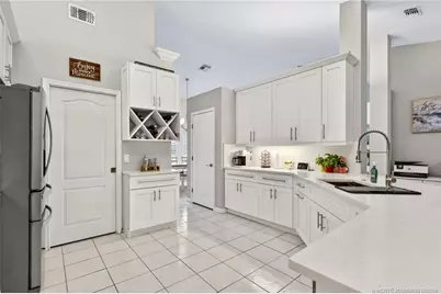 671 SE Pin Oak Terrace, Stuart, FL 34997 - Photo 19
