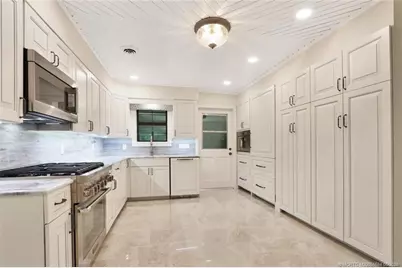 21 Emarita Way, Sewalls Point, FL 34996 - Photo 17