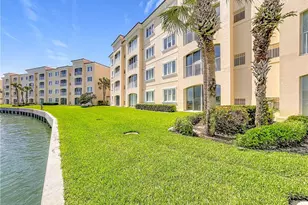 13 Harbour Isle Dr W, Fort Pierce, FL 34949 - Photo 49