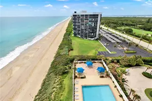 8750 S Ocean Dr, Jensen Beach, FL 34957 - Photo 35