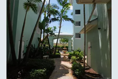 815 NW Flagler Avenue #302, Stuart, FL 34994 - Photo 7