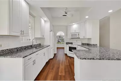 8521 SE Palm Hammock Lane, Hobe Sound, FL 33455 - Photo 21