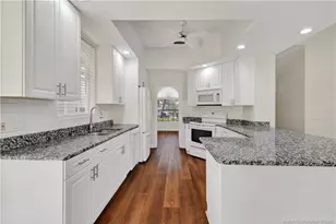 8521 SE Palm Hammock Ln, Hobe Sound, FL 33455 - Photo 21