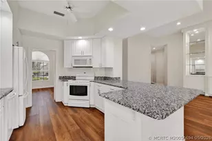 8521 SE Palm Hammock Ln, Hobe Sound, FL 33455 - Photo 17