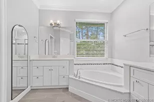 5608 SE 44th Ave, Stuart, FL 34997 - Photo 17