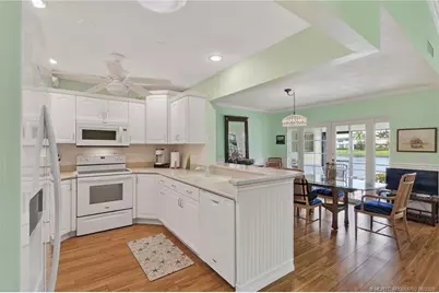 5636 SE Foxcross Place, Stuart, FL 34997 - Photo 15