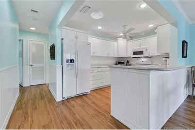 5636 SE Foxcross Place, Stuart, FL 34997 - Photo 13
