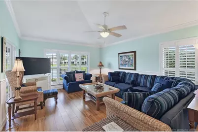 5636 SE Foxcross Place, Stuart, FL 34997 - Photo 9