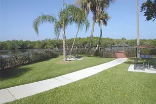 121 SW South River Dr, Stuart, FL 34997 - Photo 41