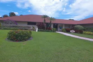 121 SW South River Dr, Stuart, FL 34997 - Photo 17