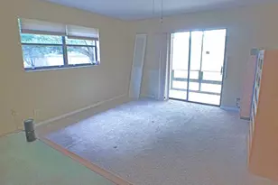 121 SW South River Dr, Stuart, FL 34997 - Photo 9