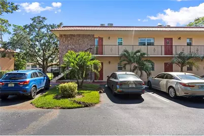 1913 SW Palm City Road #7i, Stuart, FL 34994 - Photo 1