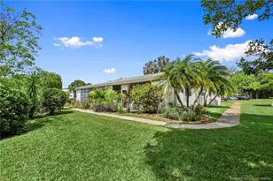 2227 SE Letha Ct, Stuart, FL 34994 - Photo 25