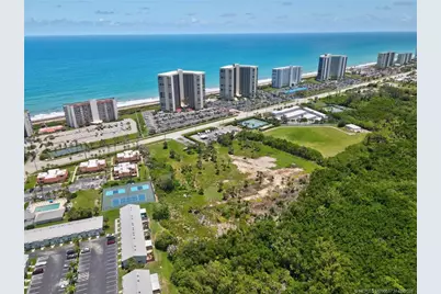 9475 S Ocean Drive, Jensen Beach, FL 34957 - Photo 3