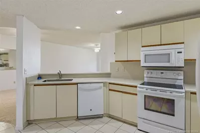 6101 SE Landing Way #5, Stuart, FL 34997 - Photo 9