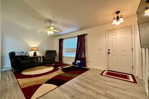 1725 NE Darlich Ave, Jensen Beach, FL 34957 - Photo 9