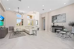 2028 SE Kilmallie Ct, Port Saint Lucie, FL 34952 - Photo 19
