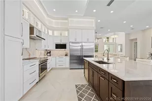 2028 SE Kilmallie Ct, Port Saint Lucie, FL 34952 - Photo 13