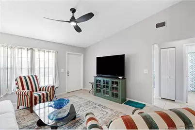 8156 SE Villa Way, Hobe Sound, FL 33455 - Photo 3