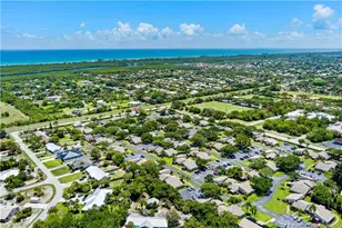 8156 SE Villa Way, Hobe Sound, FL 33455 - Photo 25