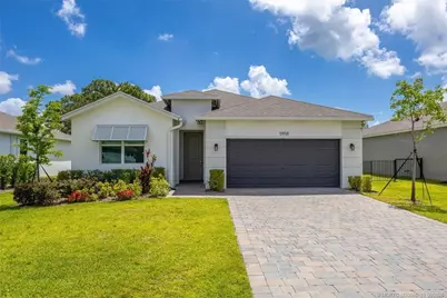 5958 SE Skyblue Circle, Stuart, FL 34997 - Photo 1