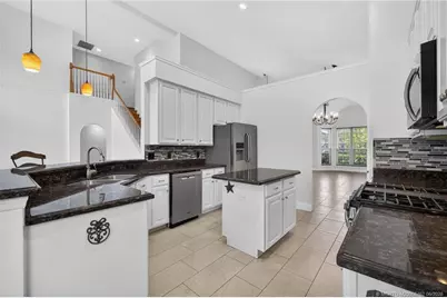 3070 SW Captiva Court, Palm City, FL 34990 - Photo 9
