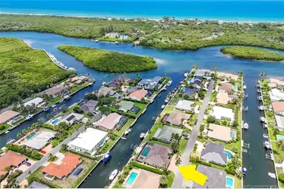 9067 SE Star Island Way, Hobe Sound, FL 33455 - Photo 71
