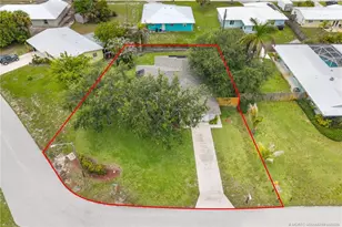 1094 NW 14 Th St, Stuart, FL 34994 - Photo 3