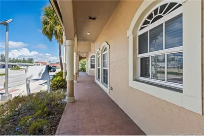 3193 SE Dixie Highway, Stuart, FL 34997 - Photo 17