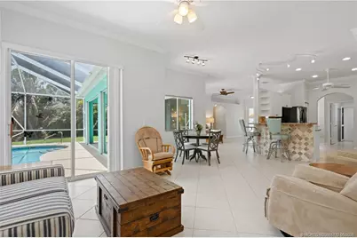 512 NW Sunflower Place, Jensen Beach, FL 34957 - Photo 13